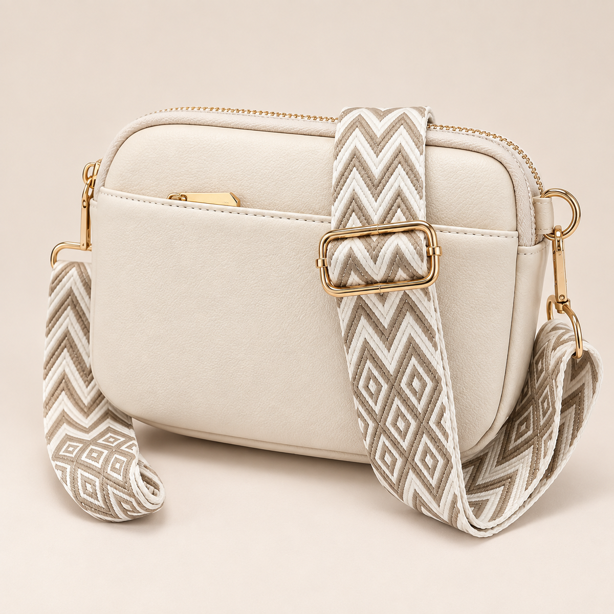 NUBE | Statement Crossbody Bag
