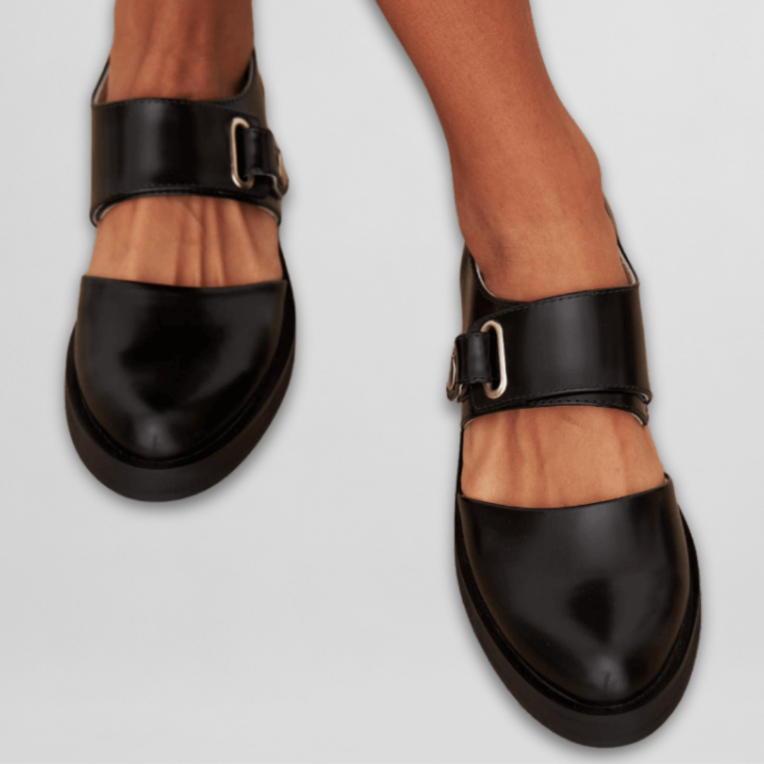 Sara | Clasic Loafers With Adjustable Buckle