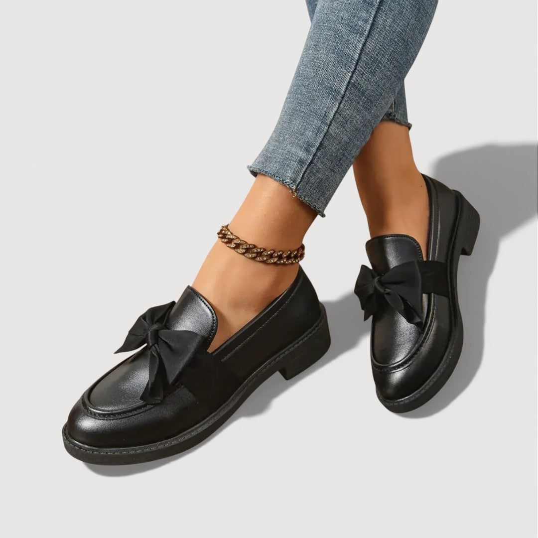 MAERYL | Bow Detailed Loafer