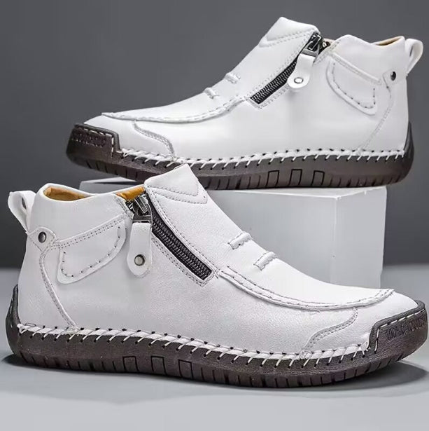 Adrian | Stylish and comfortable men’s shoes with a zip fastening