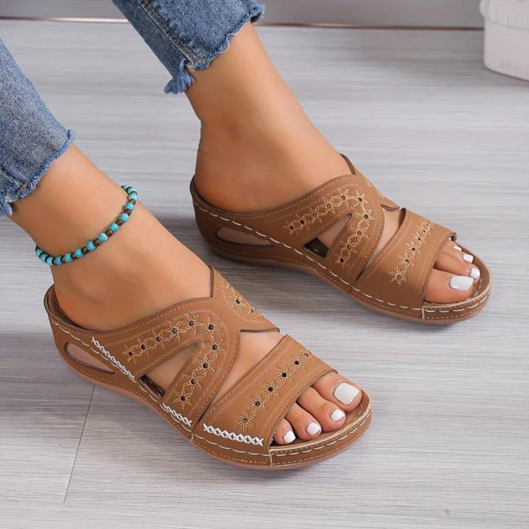 Emma's | Orthopaedic Sandals
