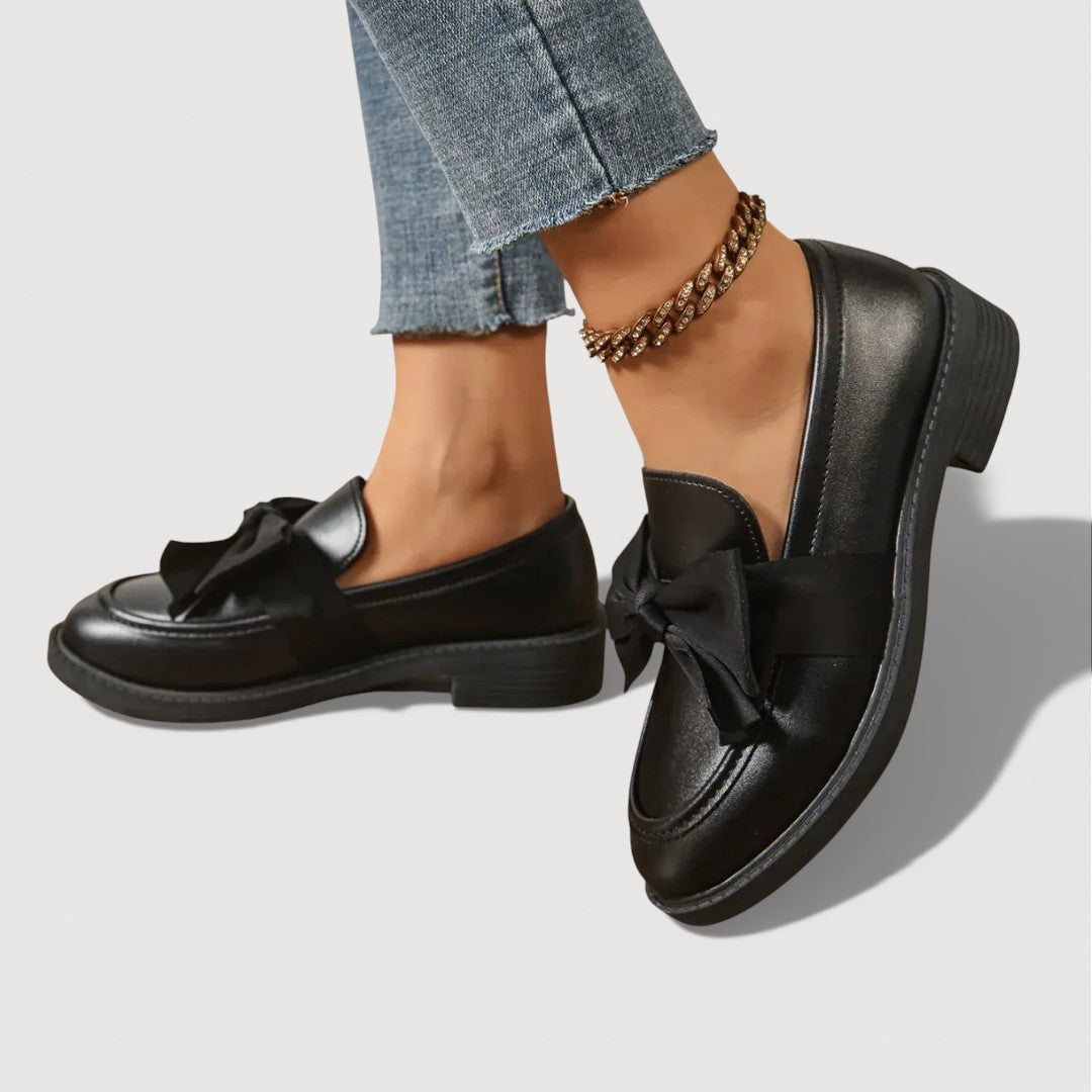MAERYL | Bow Detailed Loafer