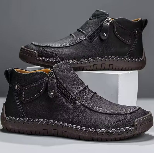 Adrian | Stylish and comfortable men’s shoes with a zip fastening