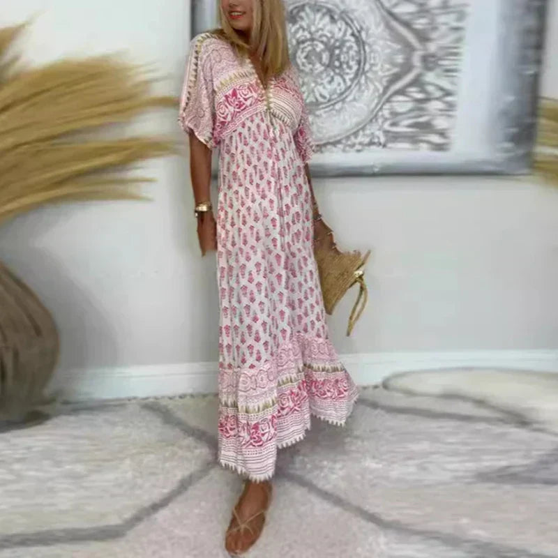 Boho Floral Print Maxi Dress with V-Neckline and Short Sleeves