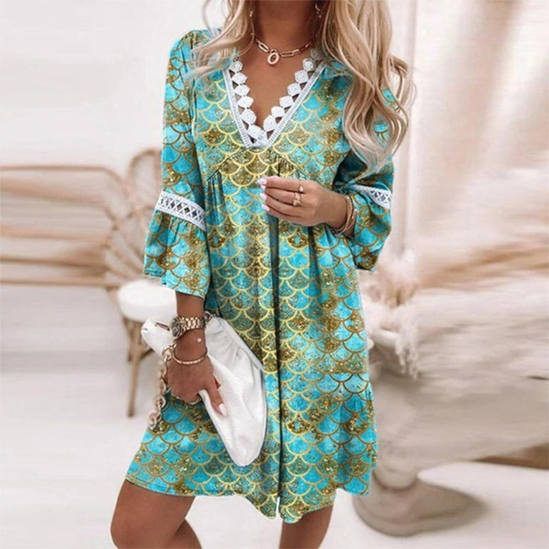 Boho Floral Print Mini Dress with Lace V-Neckline and Long Sleeves