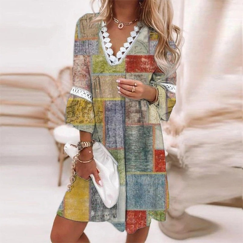 Boho Floral Print Mini Dress with Lace V-Neckline and Long Sleeves