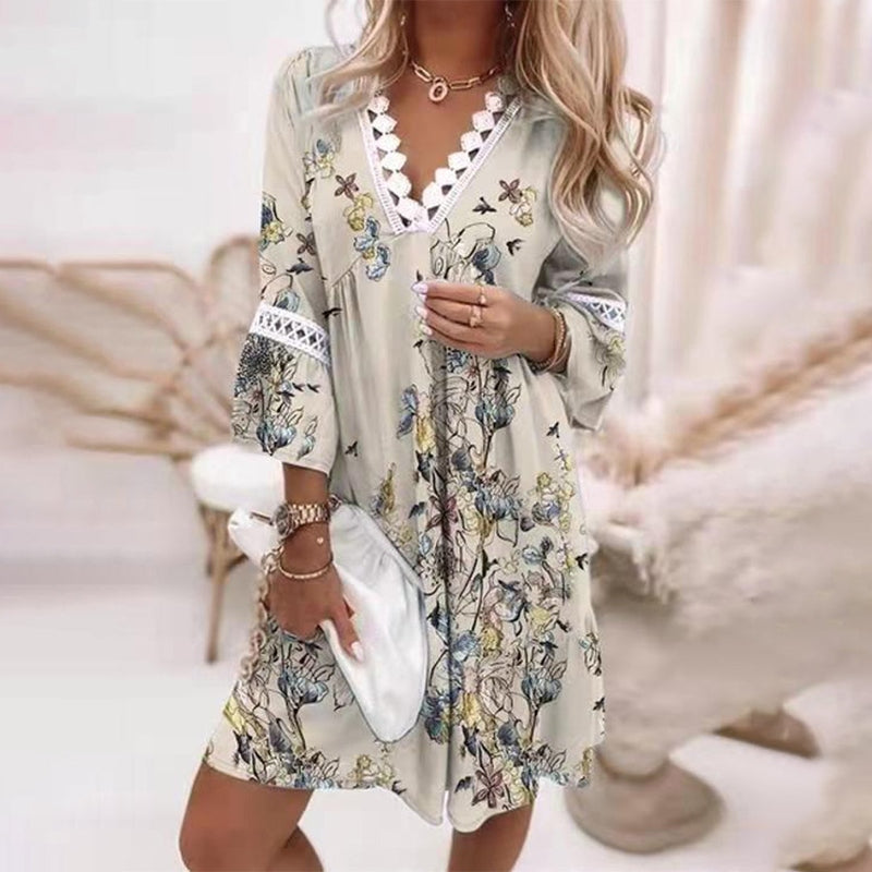 Boho Floral Print Mini Dress with Lace V-Neckline and Long Sleeves