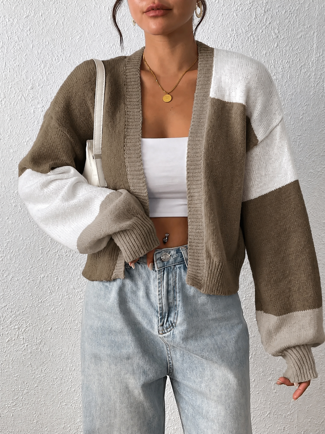 Cropped Colour Block Cardigan with Open Front and Ribbed Cuffs