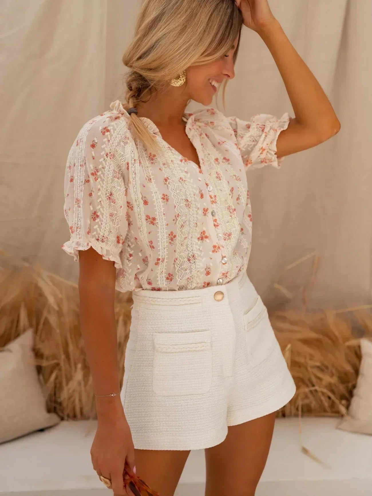 Floral Blouse with Puff Sleeves and Lace Trim Detail