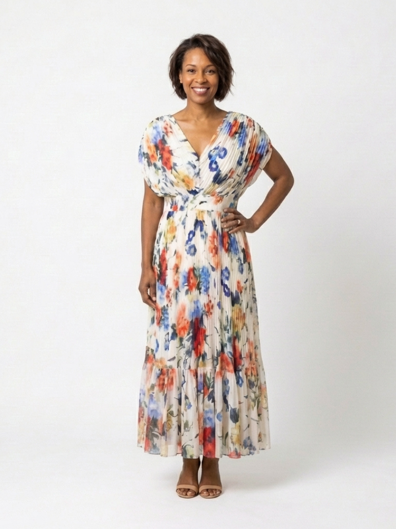 Floral Pleated Maxi Dress with Batwing Sleeves and Gathered Waist
