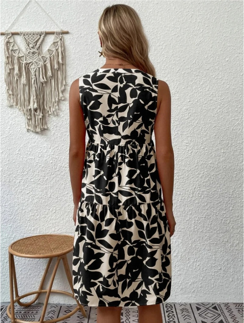 Floral Print Sleeveless Tiered Mini Dress with V-Neckline