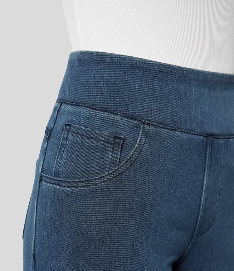 Comfortable High Waist Wide Leg Jeans with Pull-On Waistband