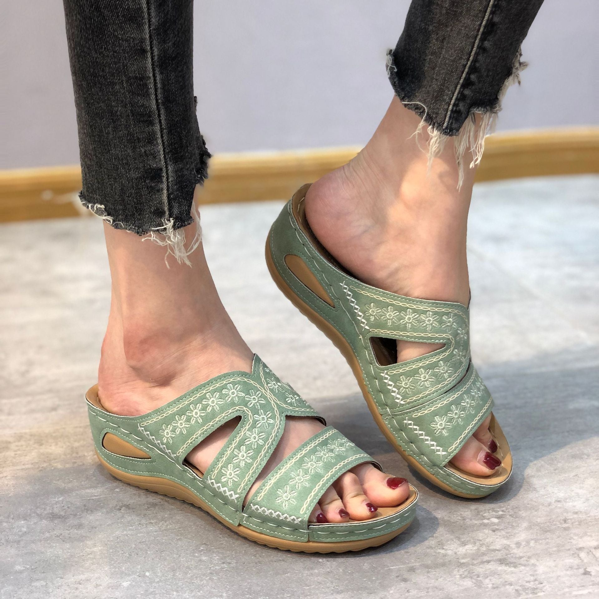 Emma's | Orthopaedic Sandals