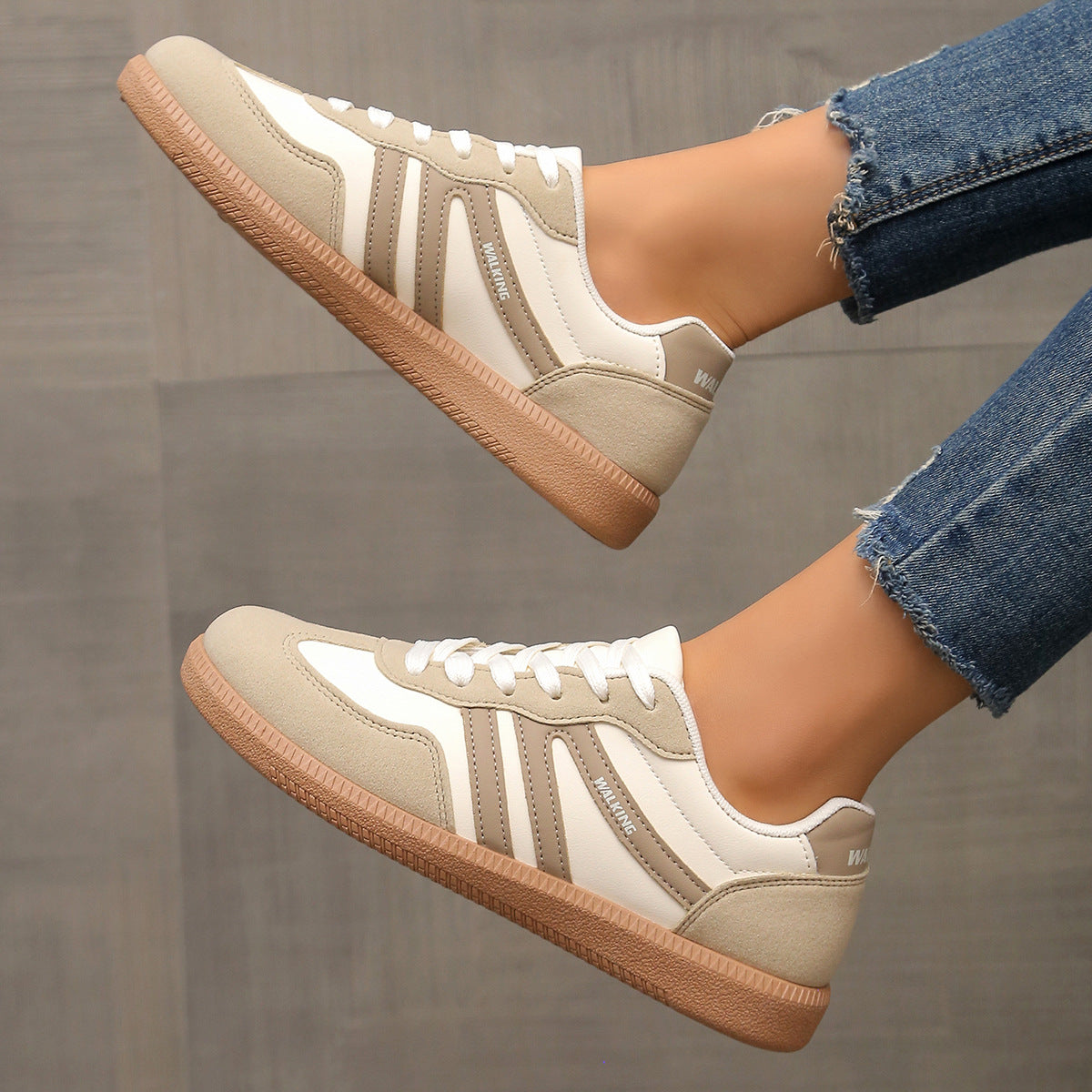 Deliza | Ergonomic Orthopaedic Trainers