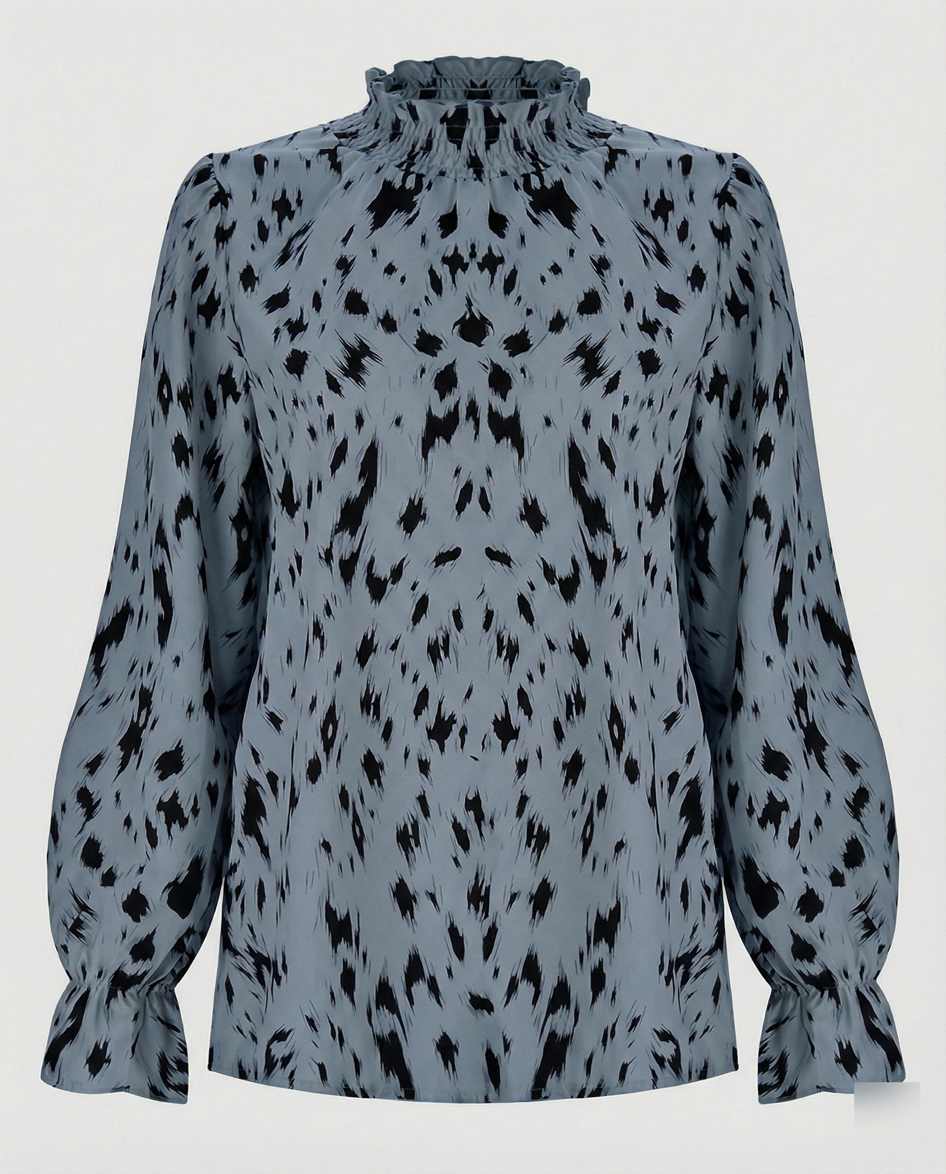 Relaxed Animal Print Blouse with Ruffle Neck and Puff Sleeves