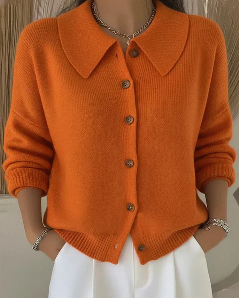 Relaxed Knit Cardigan with Wide Collar and Wood-Tone Buttons