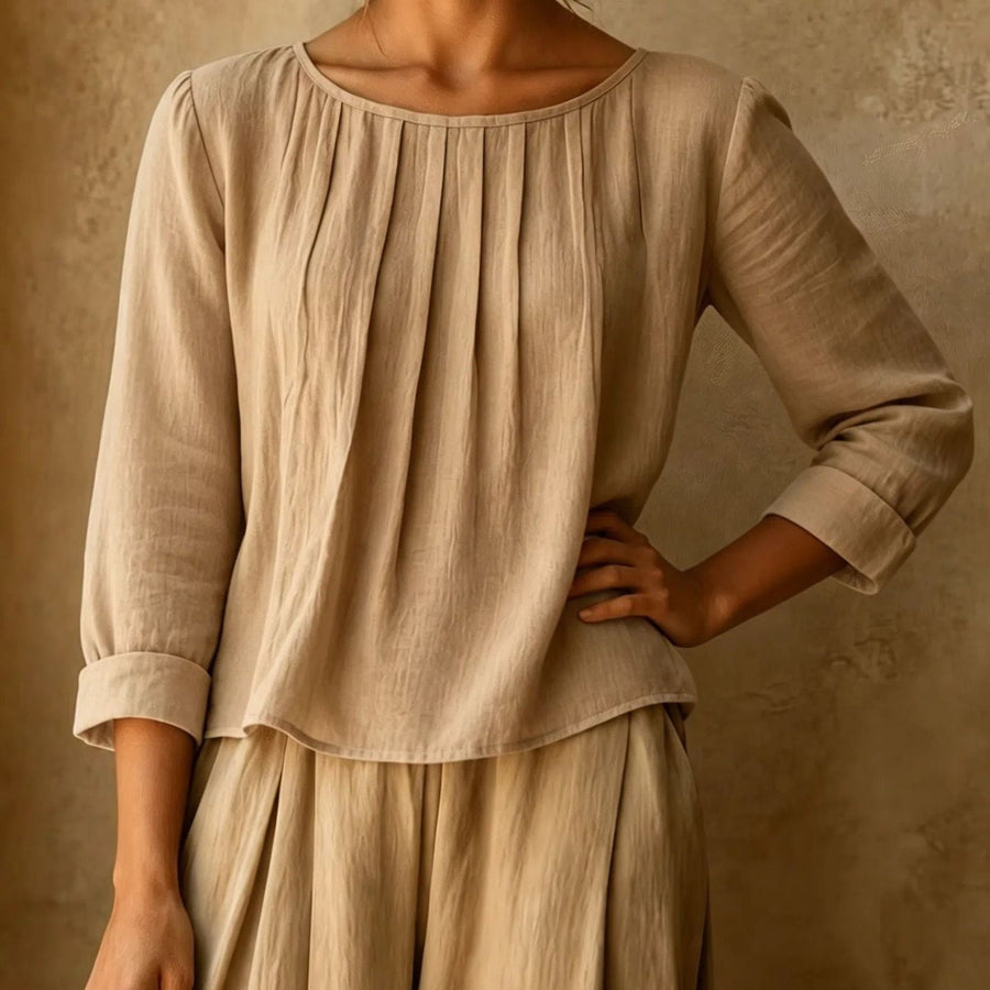 Relaxed Linen Blouse with Pleated Front and Three Quarter Sleeves