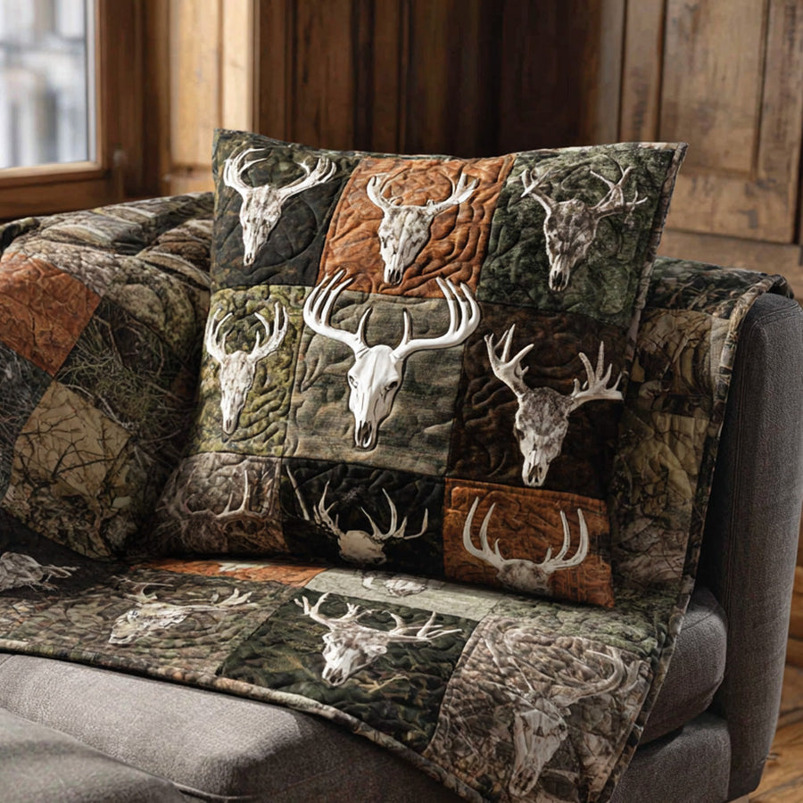 DEERHAVEN | RUSTIC DEER PATCHWORK PRINTED CUSHION COVER