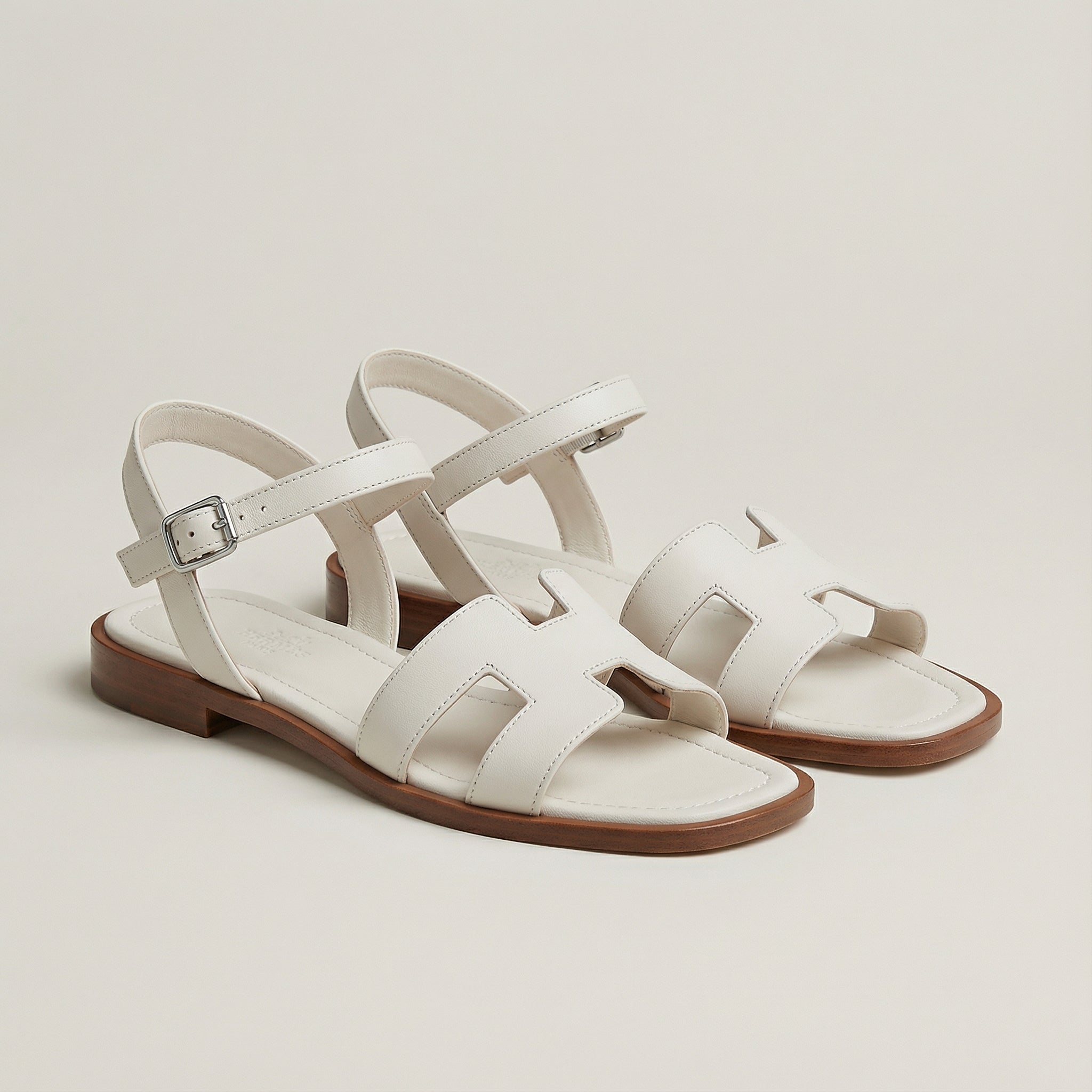 Deliane | Sophisticated Flat Sandals