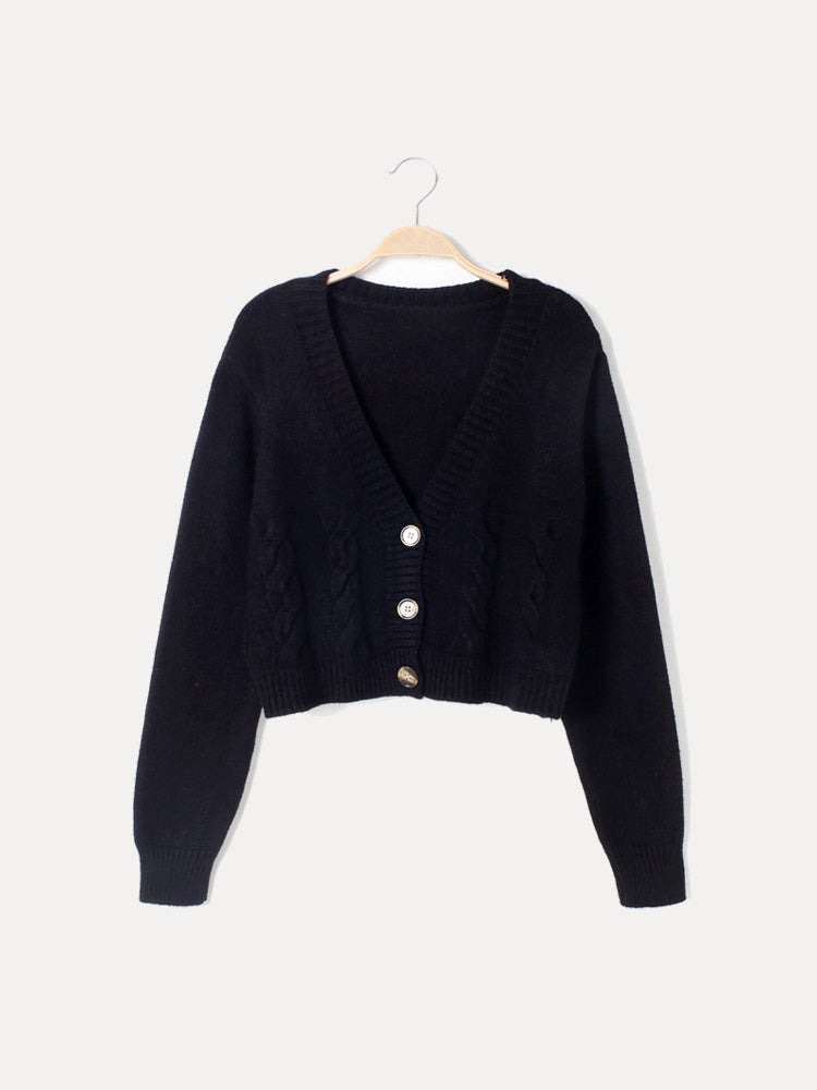 Cropped Cable Knit Cardigan with V-Neckline and Horn Buttons