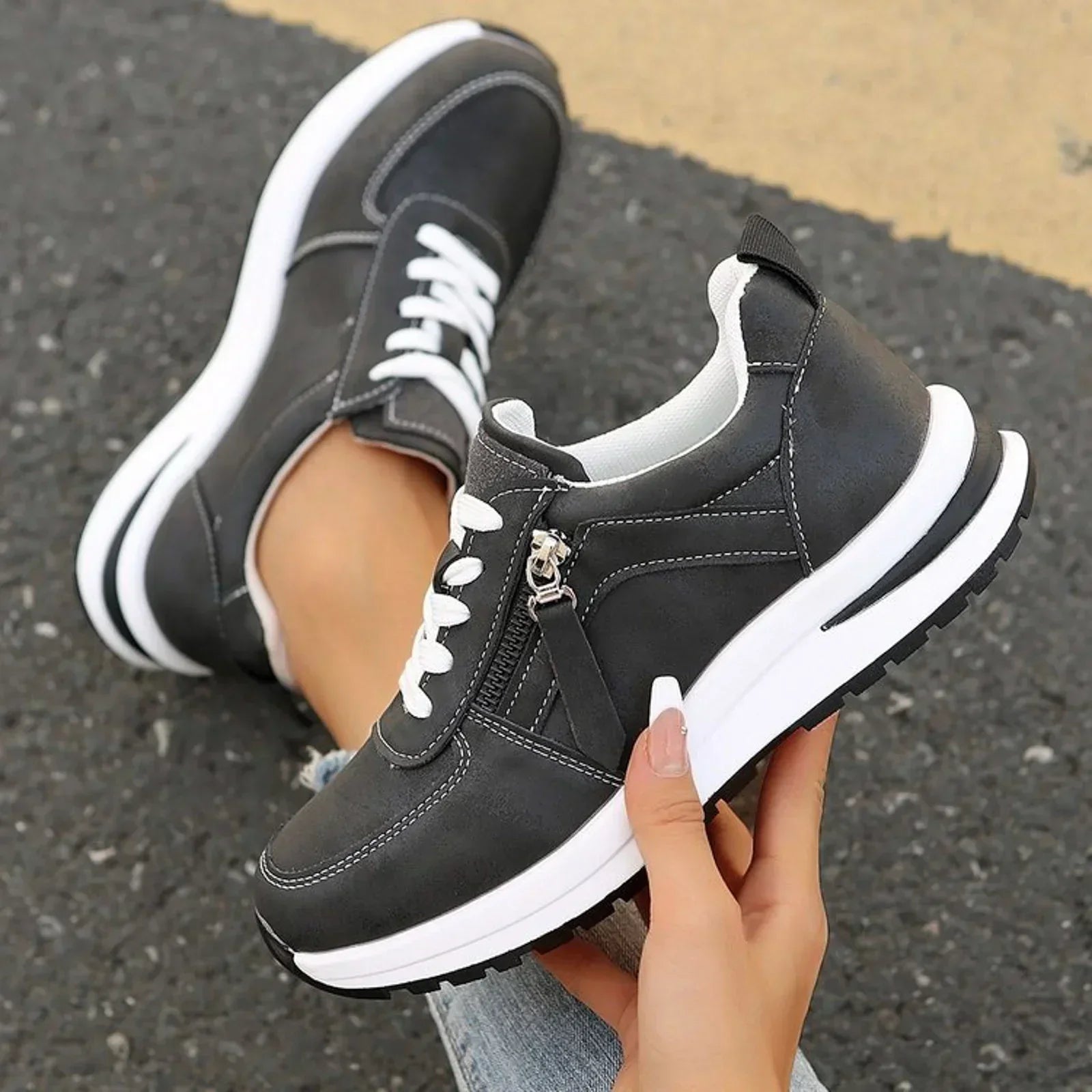 Larah | Ergonomic Orthopaedic Sneaker Shoe