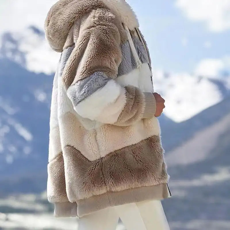WINTER COCOON | Cosy Teddy Jacket